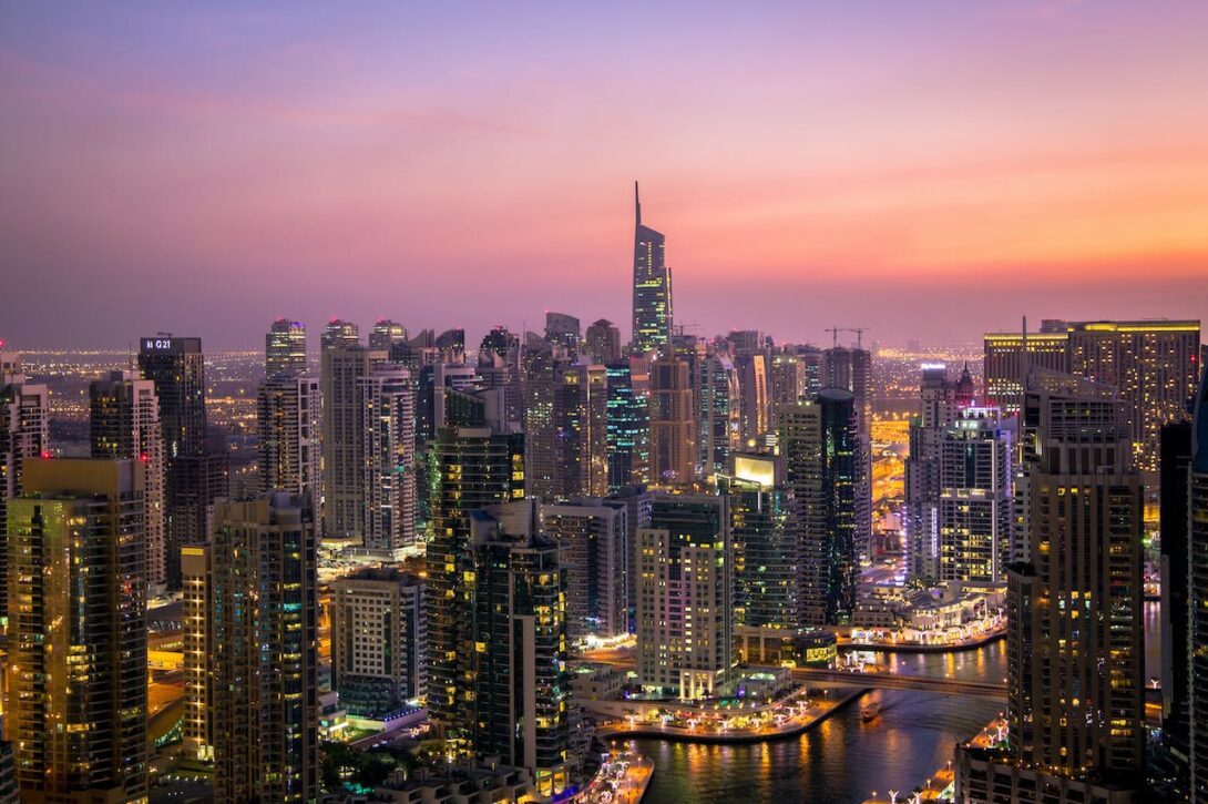Who represents the Arab world online?