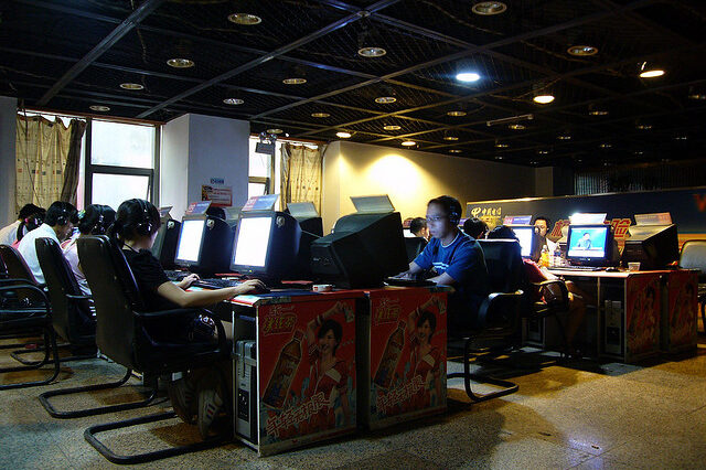 How easy is it to research the Chinese web?